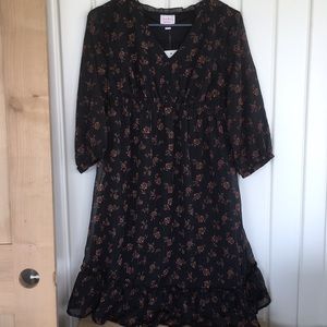 Isabel maternity rose dress 🌹